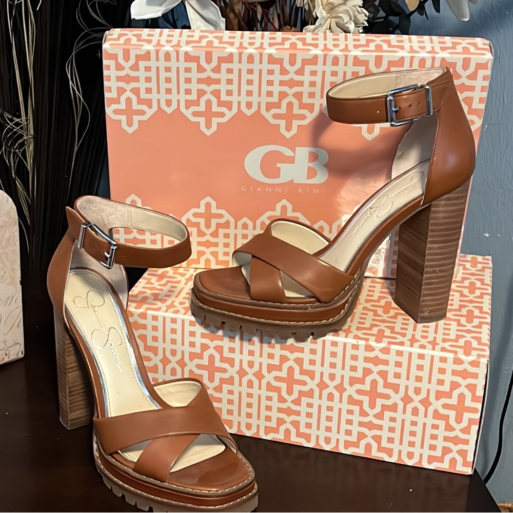 Jessica Simpson Chunky Wood Heeled Sandals Women’s Size 7.5 Like New